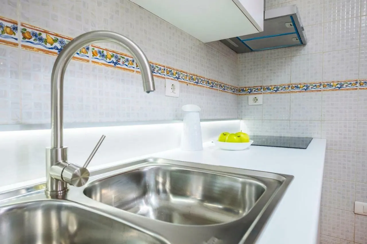 Cosy Apartment 6 Places Canarian Life Las Galletas